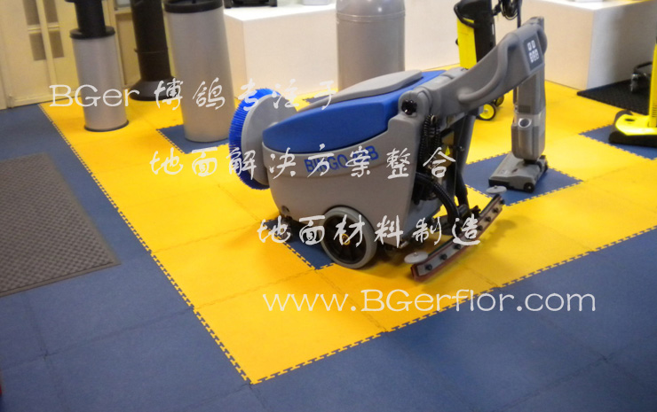 產(chǎn)品展示臺(tái)地面裝飾材料