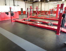 汽車維修廠地板，汽修車間地面材料