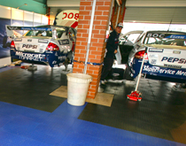 賽車(chē)場(chǎng)P房專用地板 賽車(chē)場(chǎng)車(chē)房地墊地面材料