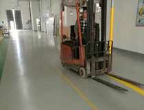 工廠廠房 車(chē)間 倉(cāng)庫(kù)地面處理：耐磨 耐壓 走叉車(chē)工業(yè)地板地面材料