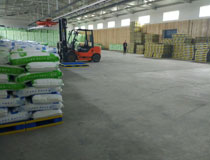 工廠貨物倉(cāng)庫(kù)倉(cāng)儲(chǔ)托盤(pán) 按使用尺寸定制型托盤(pán)墊板 高分子材料組合式塑料托盤(pán)