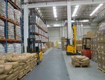 工廠倉(cāng)庫(kù)地面處理鋪裝材料 工業(yè)耐磨地板卷材 倉(cāng)庫(kù)走叉車(chē)地板